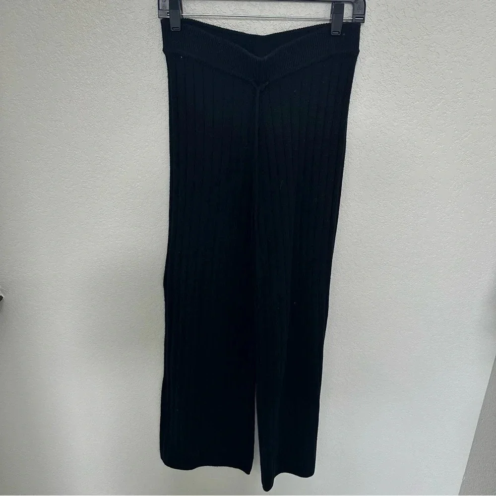 Theory wide leg rib knit athleisure pants